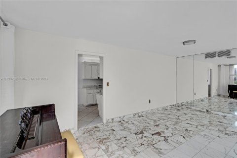 Condominio en venta en Hollywood, Florida, 2 dormitorios, 173.54 m2 № 1272595 - foto 14