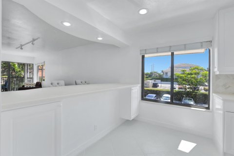 Copropriété à vendre à Boca Raton, Floride: 2 chambres, 85.47 m2 № 1136460 - photo 7