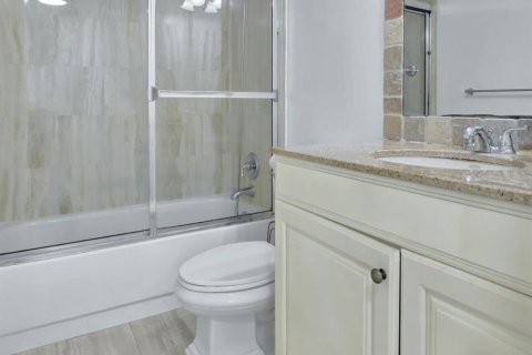 Copropriété à vendre à Boca Raton, Floride: 2 chambres, 85.47 m2 № 1136460 - photo 21