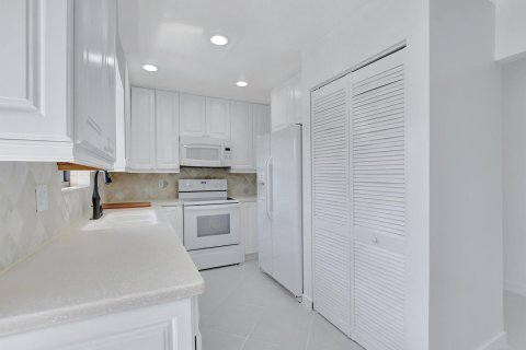 Copropriété à vendre à Boca Raton, Floride: 2 chambres, 85.47 m2 № 1136460 - photo 10