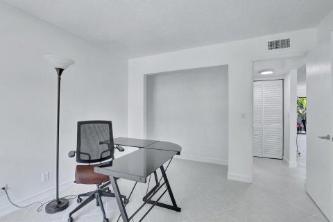 Copropriété à vendre à Boca Raton, Floride: 2 chambres, 85.47 m2 № 1136460 - photo 22