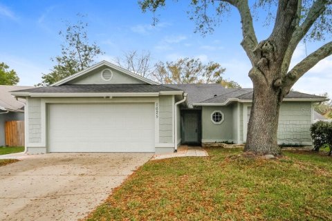 Villa ou maison à louer à Lutz, Floride: 4 chambres, 163.04 m2 № 1369296 - photo 1