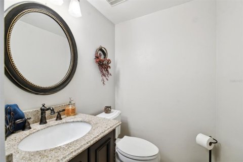 Adosado en venta en Tampa, Florida, 2 dormitorios, 132.29 m2 № 1368582 - foto 26