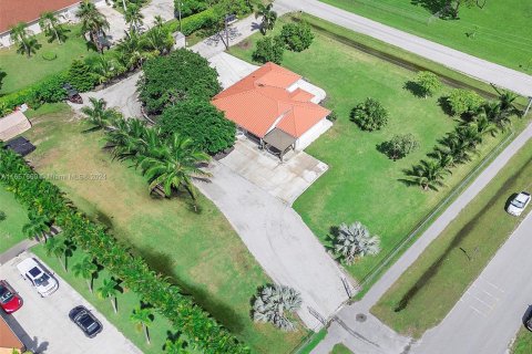 Villa ou maison à vendre à West Palm Beach, Floride: 3 chambres, 141.4 m2 № 1362291 - photo 2