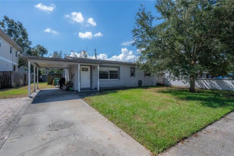 Villa ou maison à vendre à Tampa, Floride: 3 chambres, 96.9 m2 № 1401016 - photo 1