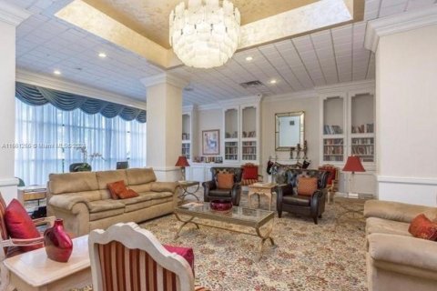 Copropriété à vendre à Hollywood, Floride: 2 chambres, 123.93 m2 № 1367619 - photo 3