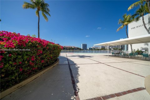 Copropriété à vendre à Hollywood, Floride: 2 chambres, 123.93 m2 № 1367619 - photo 12