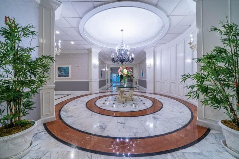 Copropriété à vendre à Hollywood, Floride: 2 chambres, 123.93 m2 № 1367619 - photo 4