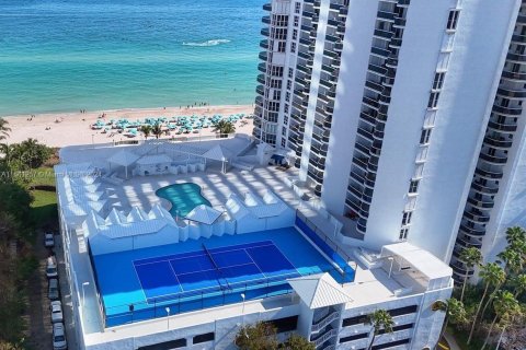 Copropriété à louer à Sunny Isles Beach, Floride: 2 chambres, 142.14 m2 № 1367621 - photo 21