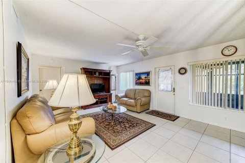 Condominio en venta en Greenacres, Florida, 2 dormitorios, 87.05 m2 № 929301 - foto 4
