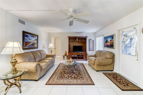 Condominio en venta en Greenacres, Florida, 2 dormitorios, 87.05 m2 № 929301 - foto 5