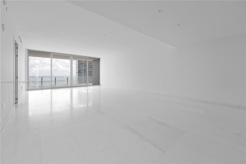 Condo in Miami, Florida, 3 bedrooms  № 1328422 - photo 7