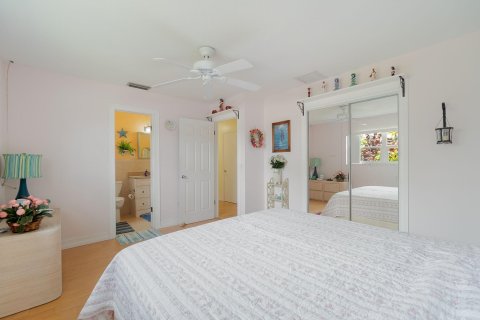 Casa en venta en Lake Worth, Florida, 3 dormitorios, 140.1 m2 № 1179612 - foto 17