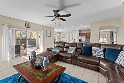 Villa ou maison à vendre à Kissimmee, Floride: 4 chambres, 264.49 m2 № 1259061 - photo 25