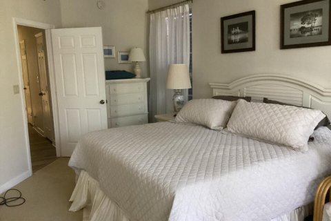 Condo in Vero Beach, Florida, 2 bedrooms  № 851772 - photo 20