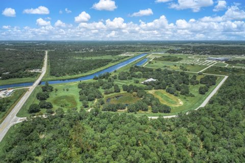 Land in Okeechobee, Florida № 695185 - photo 11