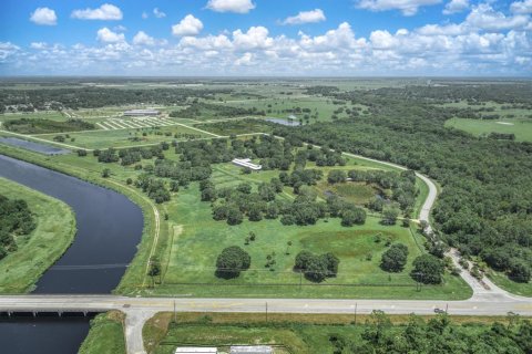 Land in Okeechobee, Florida № 695185 - photo 10