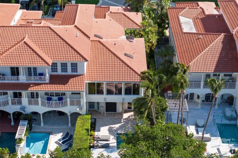 Villa ou maison à vendre à Aventura, Floride: 3 chambres, 280.75 m2 № 1311234 - photo 10