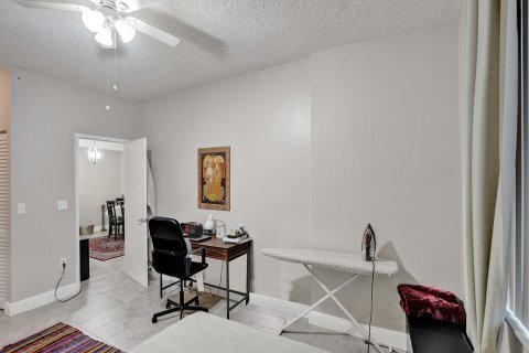 Copropriété à vendre à Davie, Floride: 2 chambres, 109.9 m2 № 1189563 - photo 17