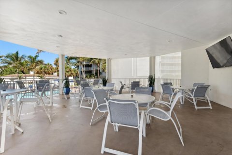 Condominio en venta en Riviera Beach, Florida, 2 dormitorios, 148.64 m2 № 1189612 - foto 20