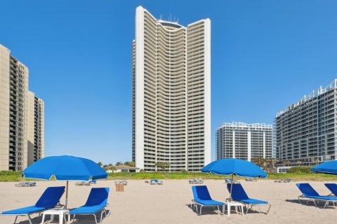 Copropriété à vendre à Riviera Beach, Floride: 2 chambres, 148.64 m2 № 1189612 - photo 14