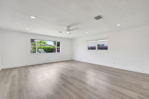 Casa en venta en Hollywood, Florida, 4 dormitorios, 232.91 m2 № 1189653 - foto 26
