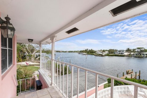 Condo in Tequesta, Florida, 2 bedrooms  № 977103 - photo 24