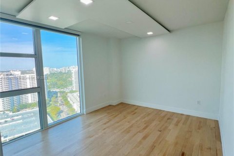 Condo in Aventura, Florida, 3 bedrooms  № 922122 - photo 14