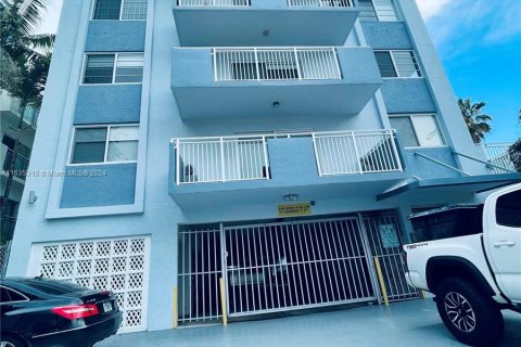 Copropriété à vendre à Miami Beach, Floride: 1 chambre, 69.49 m2 № 1305028 - photo 1