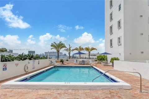 Copropriété à vendre à Miami Beach, Floride: 1 chambre, 68.75 m2 № 1309322 - photo 15