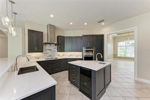 House in Port Charlotte, Florida 4 bedrooms, 382.01 sq.m. № 1425063 - photo 23