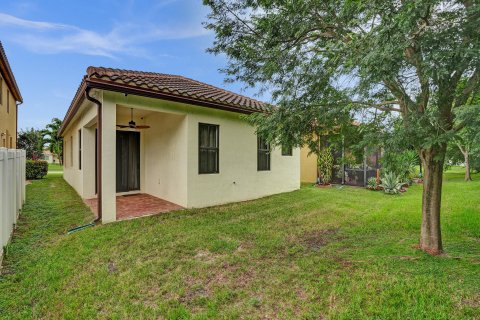 Villa ou maison à vendre à Tamarac, Floride: 3 chambres, 145.02 m2 № 805565 - photo 6