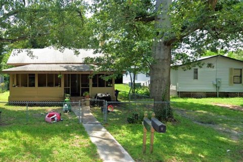 House in Jacksonville, Florida 3 bedrooms, 119.66 sq.m. № 1143071 - photo 1