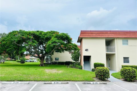 Condo in Vero Beach, Florida, 1 bedroom  № 1312501 - photo 12