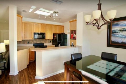 Condominio en venta en Orlando, Florida, 3 dormitorios, 130.53 m2 № 833653 - foto 9