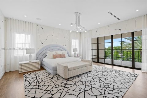 Villa ou maison à vendre à Hallandale Beach, Floride: 6 chambres, 738.39 m2 № 1160038 - photo 20