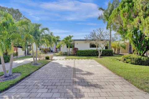 Купить коммерческую недвижимость в Форт-Лодердейл, Флорида 207.64м2, № 876343 - фото 2