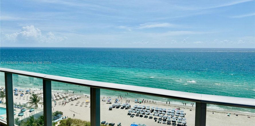 Condo in Hollywood, Florida, 1 bedroom  № 1282675