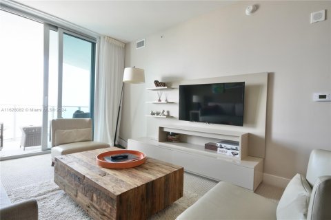 Condominio en venta en Hollywood, Florida, 1 dormitorio, 78.97 m2 № 1282675 - foto 8