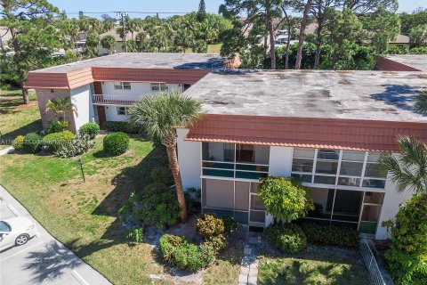 Condo in Stuart, Florida, 2 bedrooms  № 1435330 - photo 24