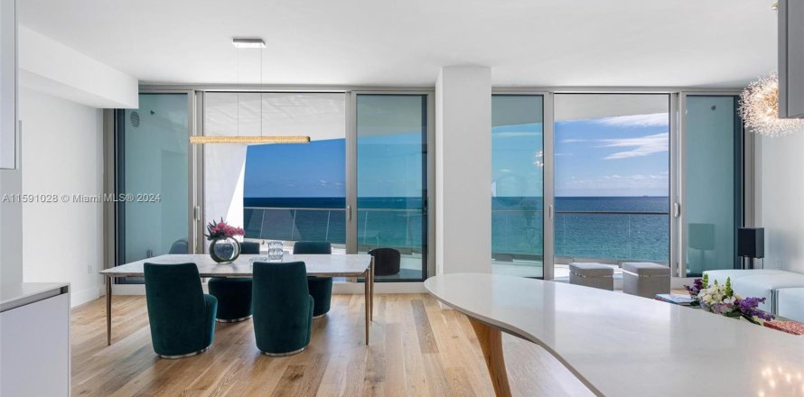 Condo in Sunny Isles Beach, Florida, 2 bedrooms  № 1180910