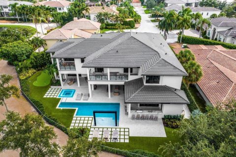 House in Boca Raton, Florida 6 bedrooms, 723.8 sq.m. № 757099 - photo 14
