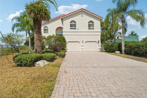 Casa en venta en Hernando Beach, Florida, 3 dormitorios, 250.65 m2 № 1374851 - foto 4