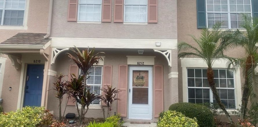 Townhouse in Tampa, Florida 2 bedrooms, 110 sq.m. № 1427692