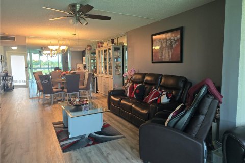 Condominio en venta en Margate, Florida, 2 dormitorios, 92.9 m2 № 1365820 - foto 4