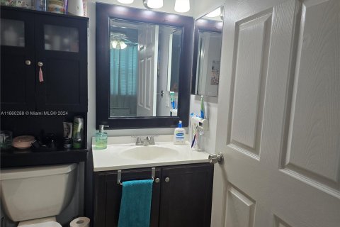 Condo in Margate, Florida, 2 bedrooms  № 1365820 - photo 18