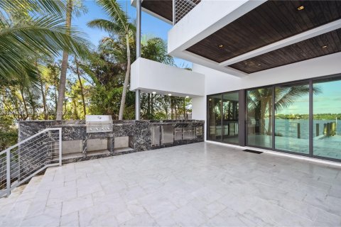 Casa en venta en Miami Beach, Florida, 5 dormitorios, 308.99 m2 № 1151096 - foto 22