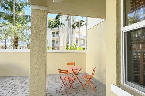 Condominio en venta en Pinecrest, Florida, 4 dormitorios, 173.17 m2 № 1151060 - foto 15