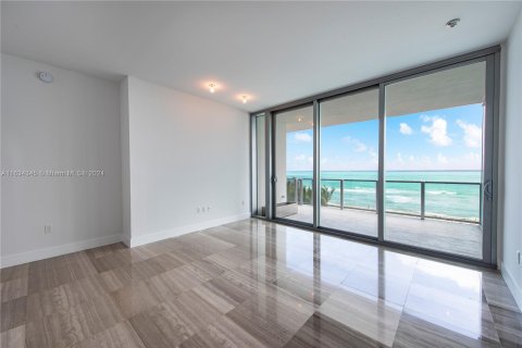 Condominio en venta en Miami Beach, Florida, 3 dormitorios, 198.16 m2 № 1315550 - foto 23