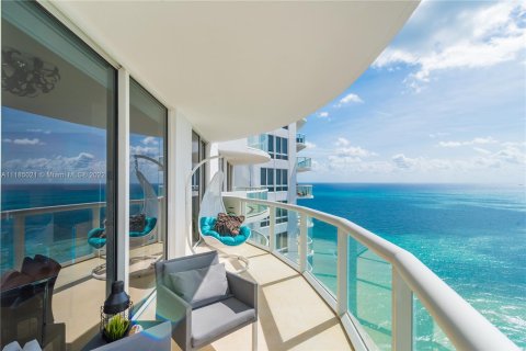 Condominio en alquiler en Miami Beach, Florida, 1 dormitorio, 106.93 m2 № 2800 - foto 20